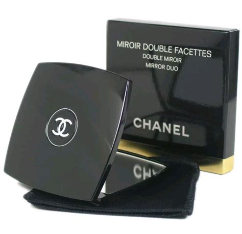 chanel spiegel limited edition|Chanel cosmetics limited edition.